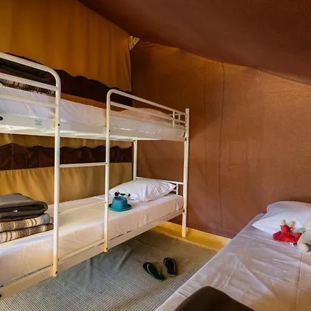 Huttopia Oleron Les Chenes Verts مكان تخييم Dolus d'Oléron