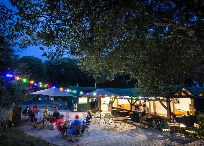 Huttopia Oléron Les Chênes Verts Campeggio *
