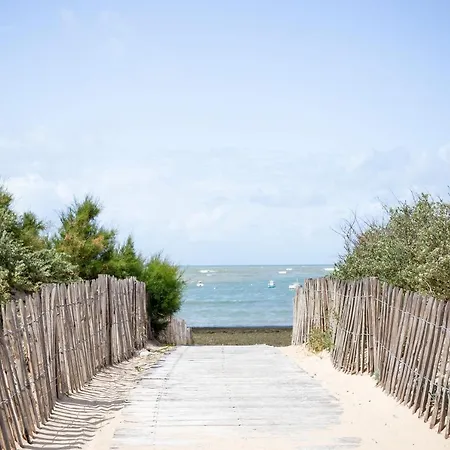 Huttopia Oléron Les Chênes Verts Camping Dolus d'Oléron