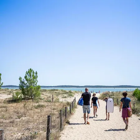 Huttopia Oléron Les Chênes Verts Camping Dolus d'Oléron