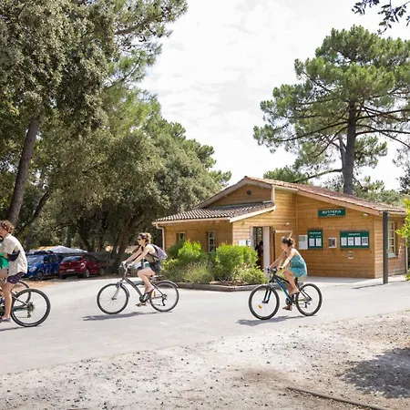 Huttopia Oleron Les Chenes Verts * Dolus-d'Oleron