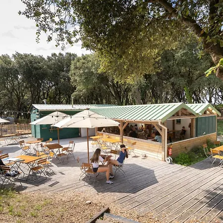 Campsite Huttopia Oleron Les Chenes Verts