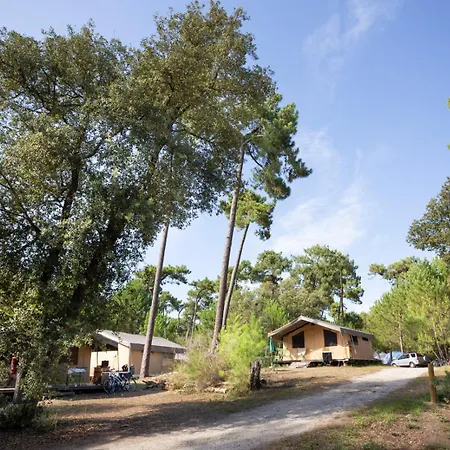 Huttopia Oleron Les Chenes Verts * Dolus-d'Oleron