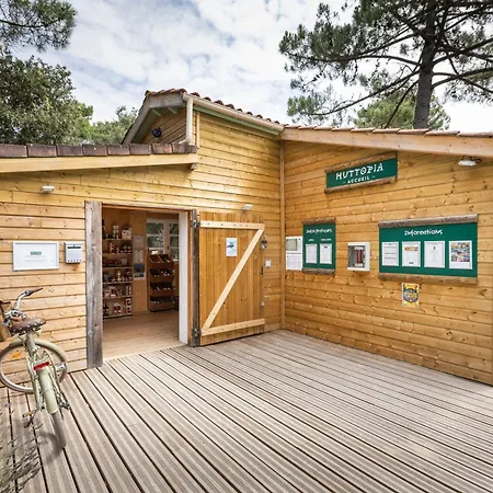 Huttopia Oleron Les Chenes Verts * Dolus-d'Oleron